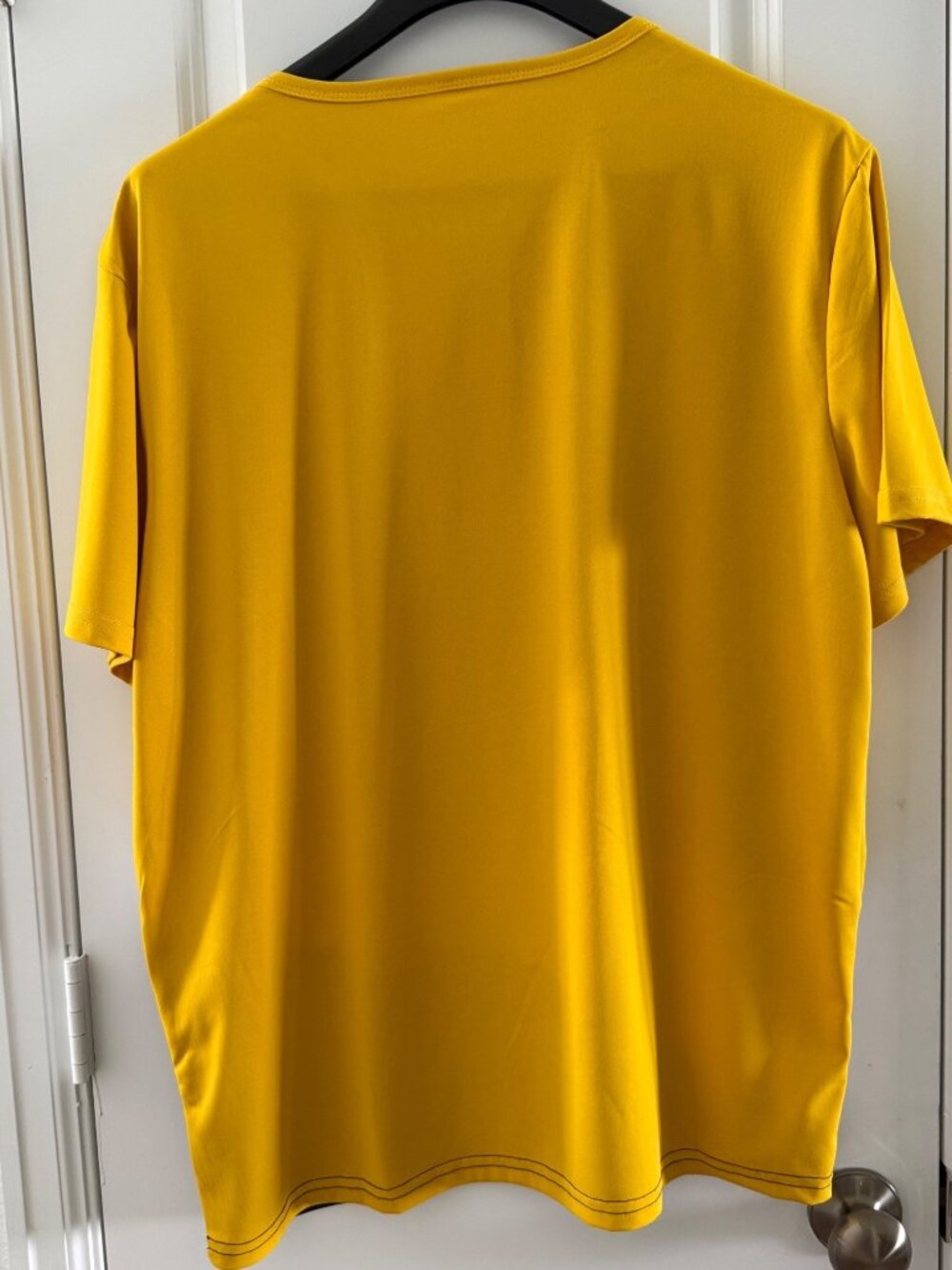 Yellow & Black Colorblock Mens Two-Piece T-Shirt And Shorts Set - XL - Picture 5 of 7
